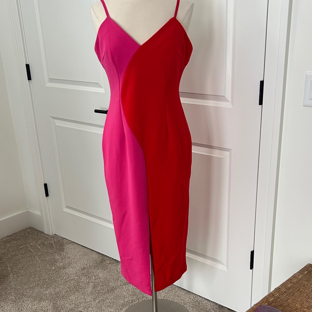 ELLIATT size XL Sydne Red Pink colorblock Stretch Midi Dress - Picture 1 of 5